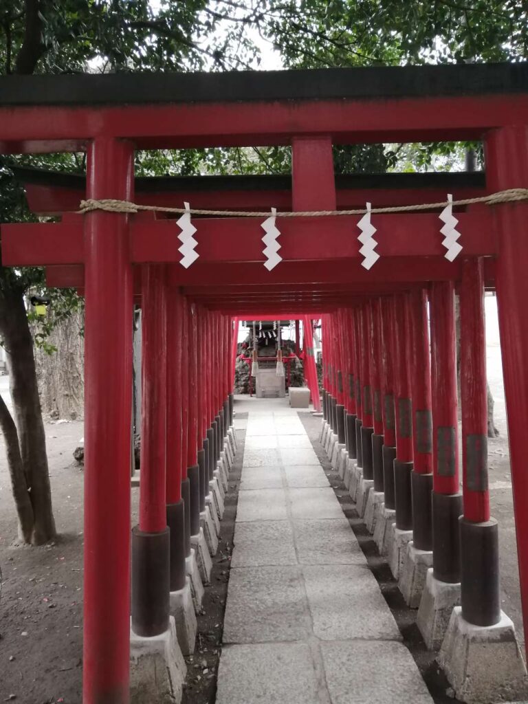 花園神社